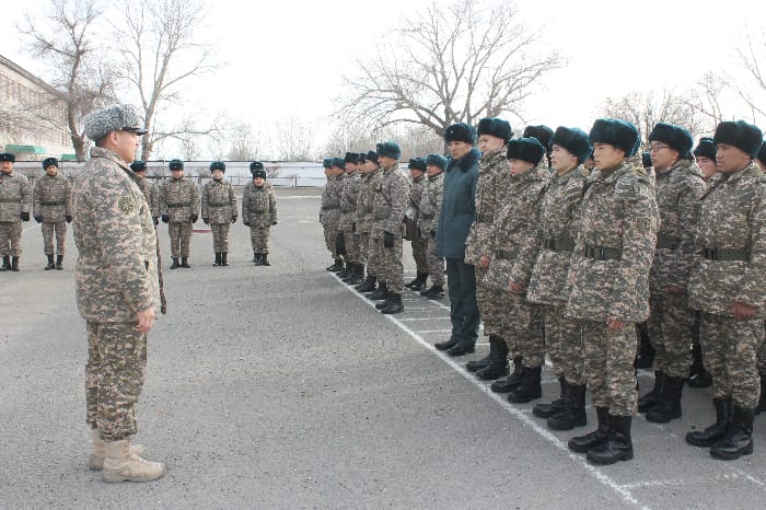 Абайский гарнизон пополнился новобранцами