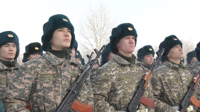 Очередные солдаты молодого пополнения приведены к Военной присяге