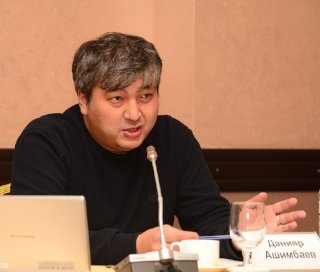 Данияр Ашимбаев: О мифологии протеста