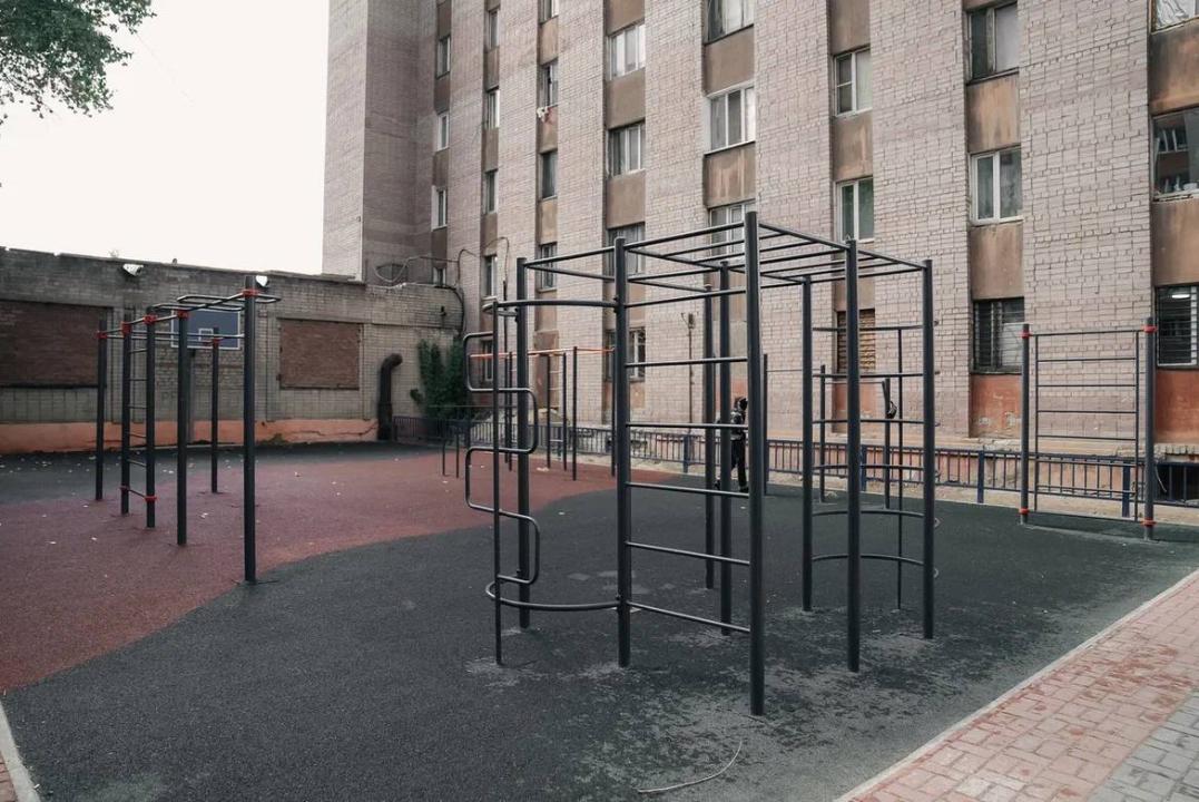 В Семее открылись обновленные дворы