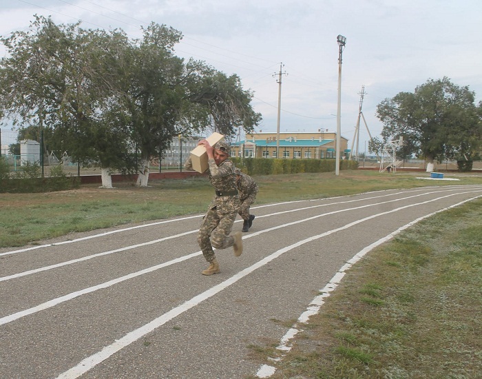 В селе Карауыл прошла областная военно-спортивная олимпиада «Ел - қорғаны»