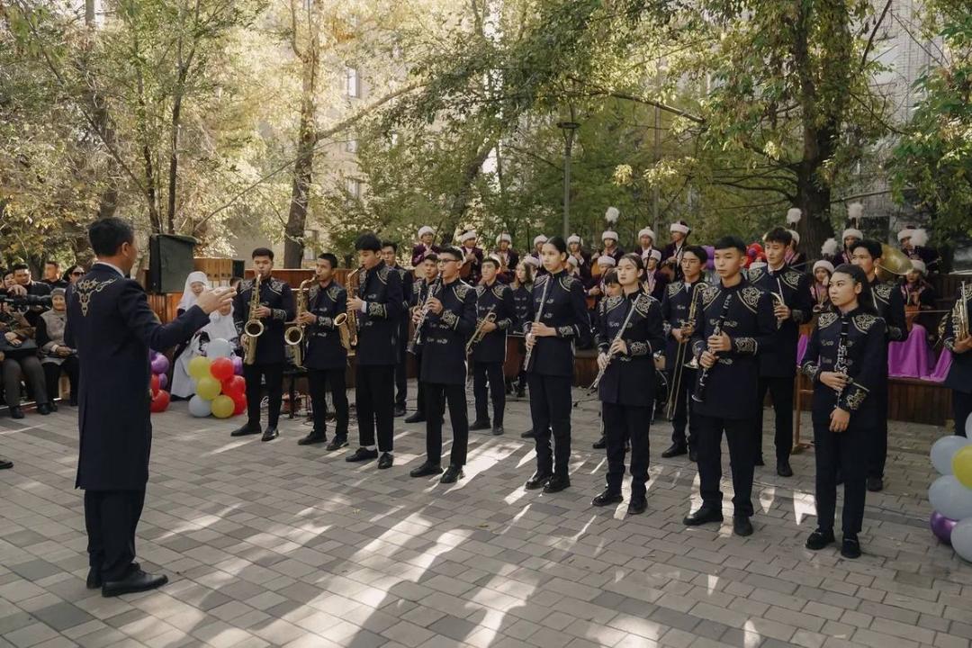 Состоялось открытие общественного пространства по улице Жамакаева