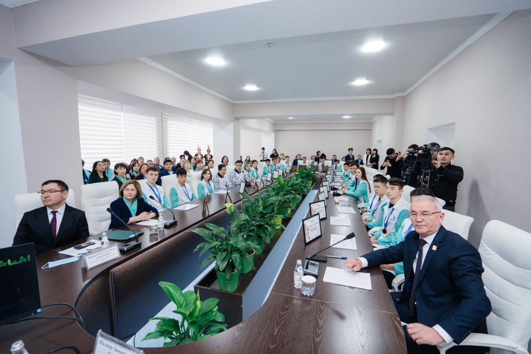 Победителей чемпионатов WorldSkills наградили в Семее