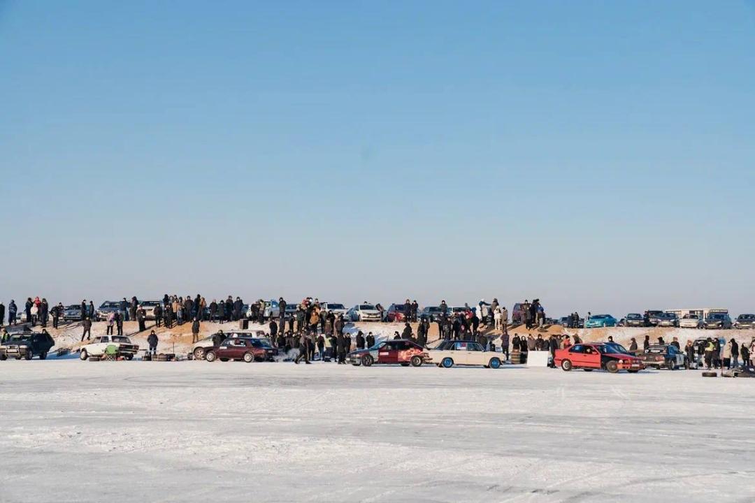 Впервые в Семее прошел открытый чемпионат по зимнему дрифту