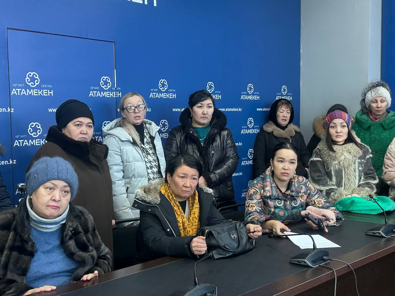 Отсрочка выплат и электронная торговля: какие меры помощи готов оказать «Атамекен» предпринимателям сгоревшего ТЦ Семея