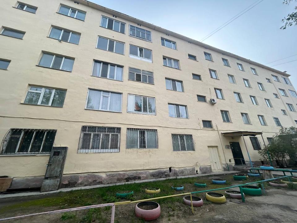 Аким Семея проинспектировал ход ремонта подземного перехода