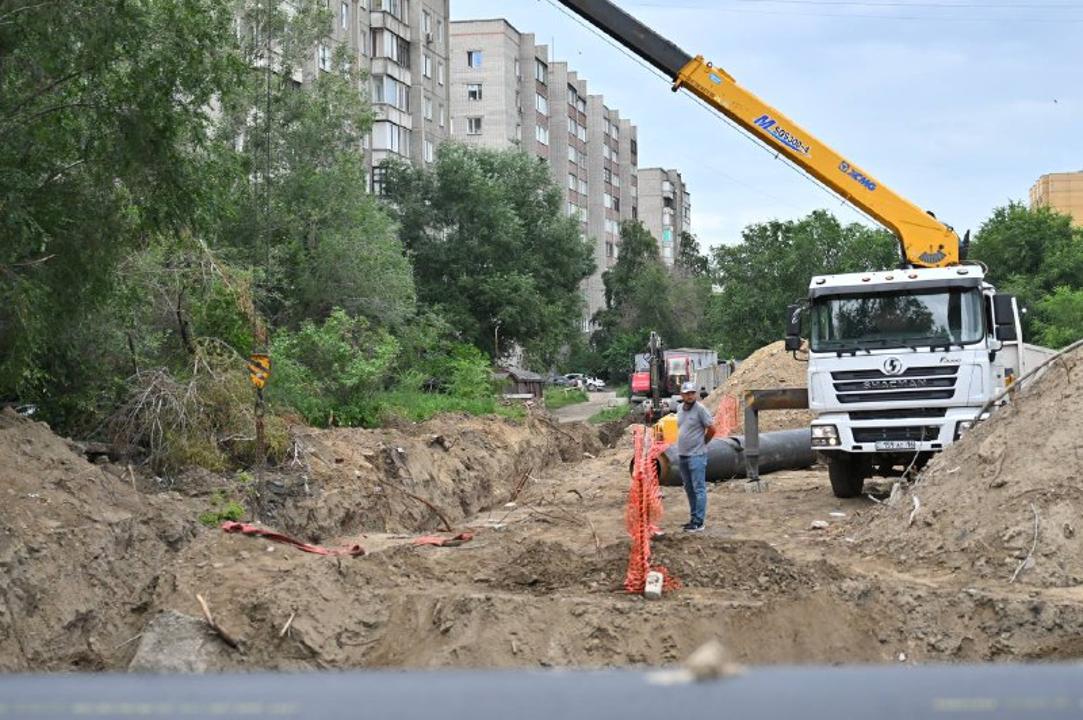 Строительство парков, ремонт дорог: в Семее создают комфортную городскую среду