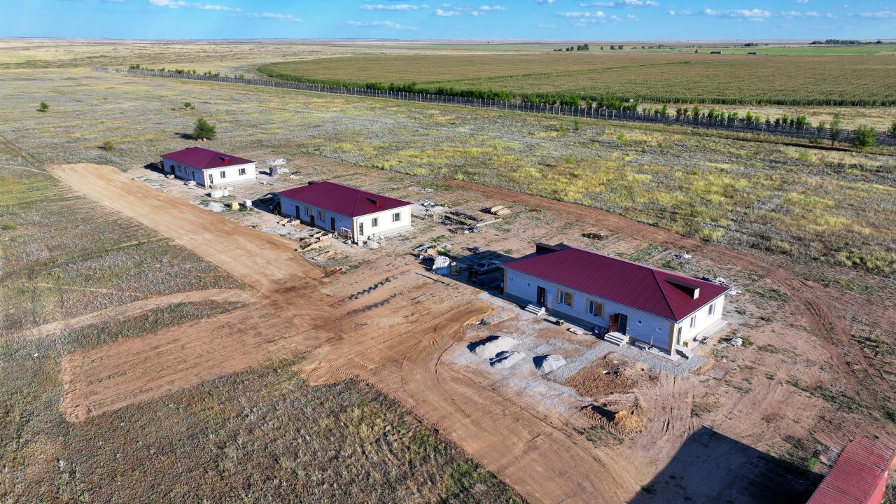 В селе Приречное ведется строительство жилых домов