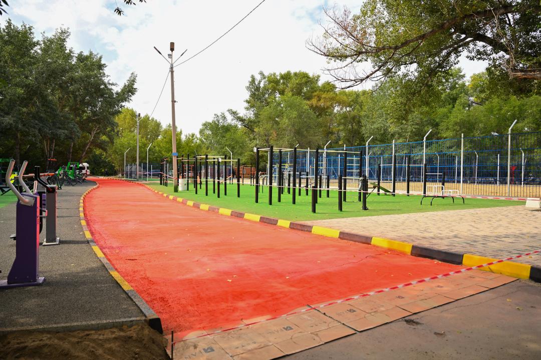Комфортная городская среда: глава региона проверил ход строительных работ в Семее