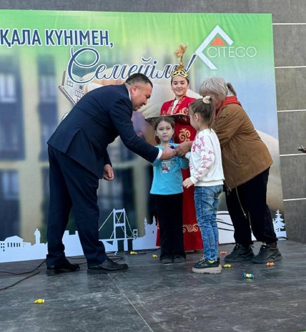 В Семее 20 семей получили ключи от квартир
