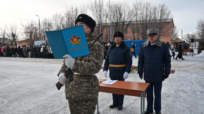 В Семее защитники рубежей приняли присягу