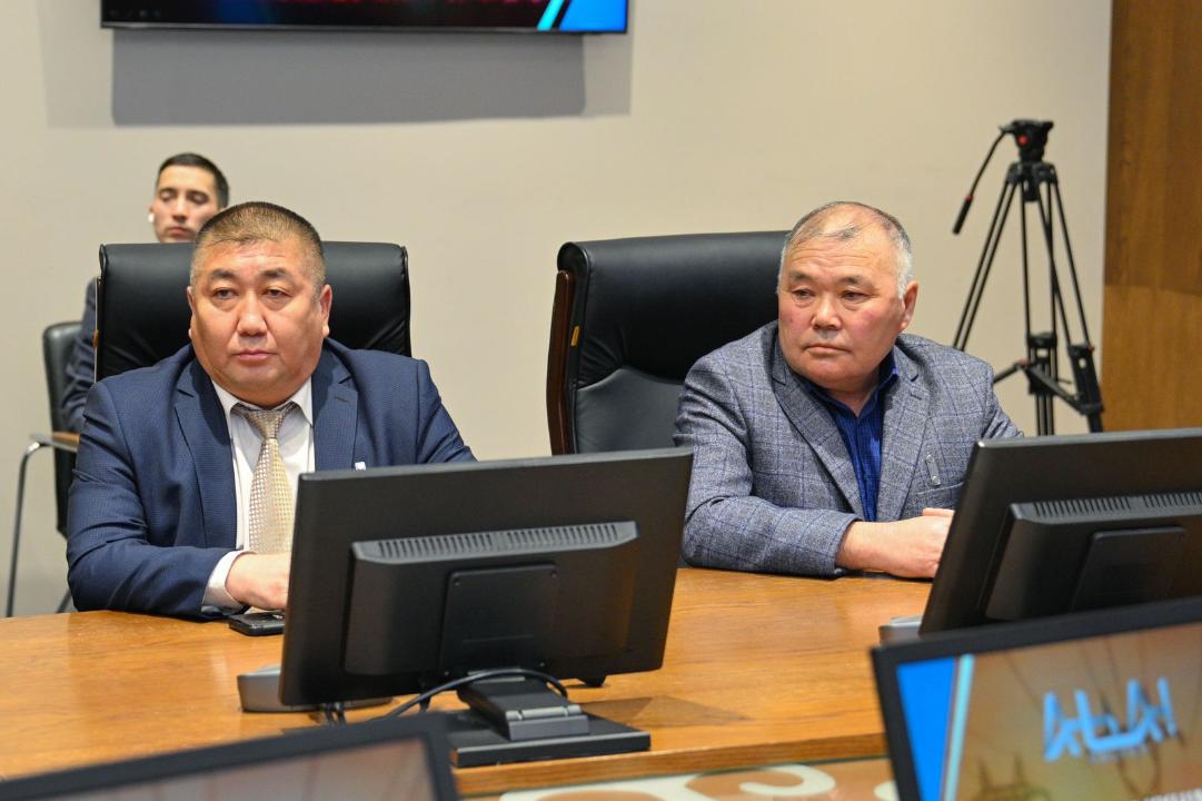 В области наградили лучших энергетиков региона