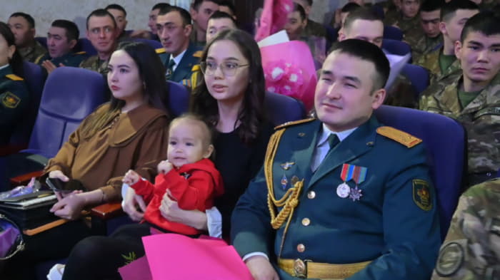 В Абайском гарнизоне отметили день создания воинской части