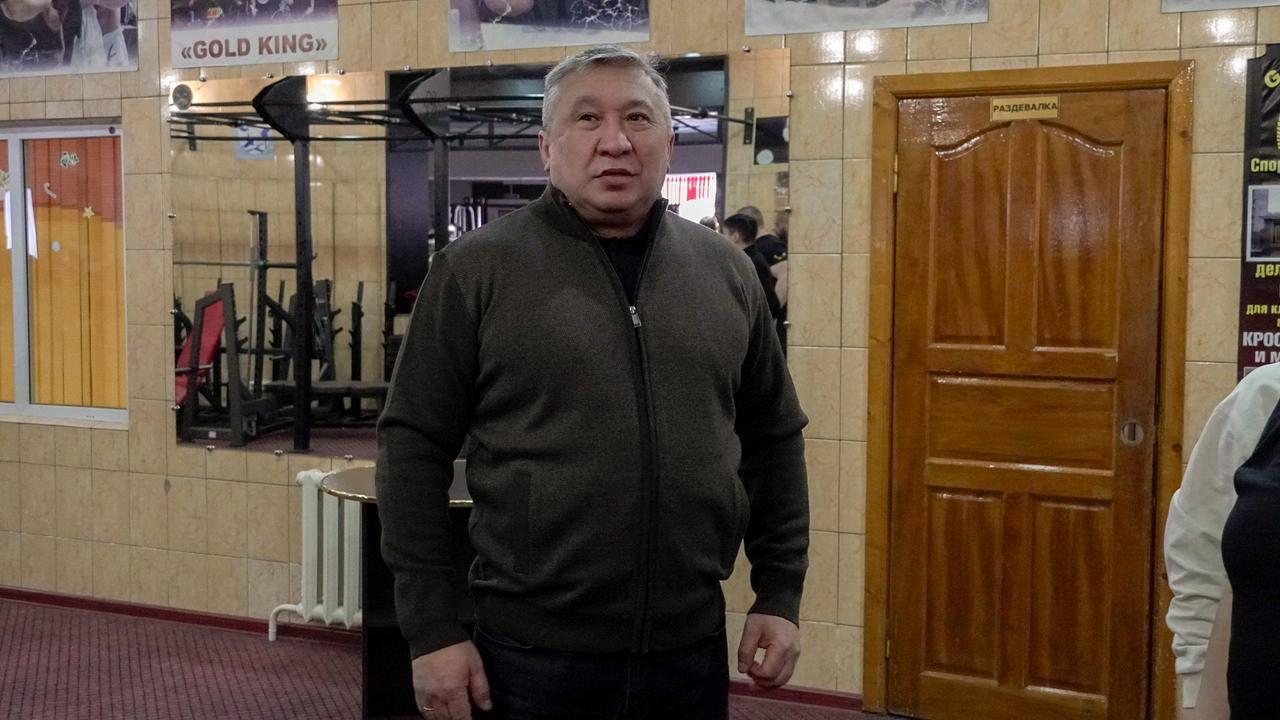 В Семее прошёл чемпионат по классическому пауэрлифтингу и жиму штанги лёжа