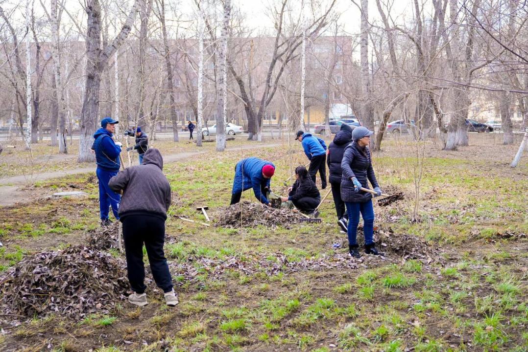 В Семее прошёл общегородской субботник