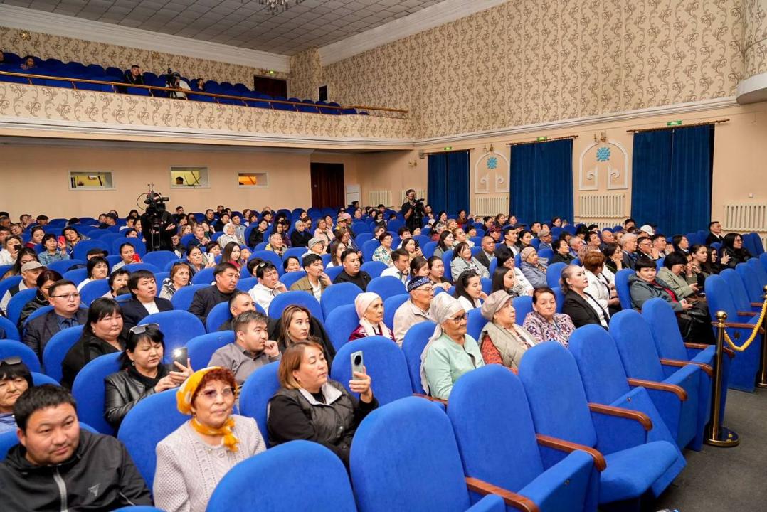 В городском Дворце культуры был представлен мюзикл «Шексіздік»