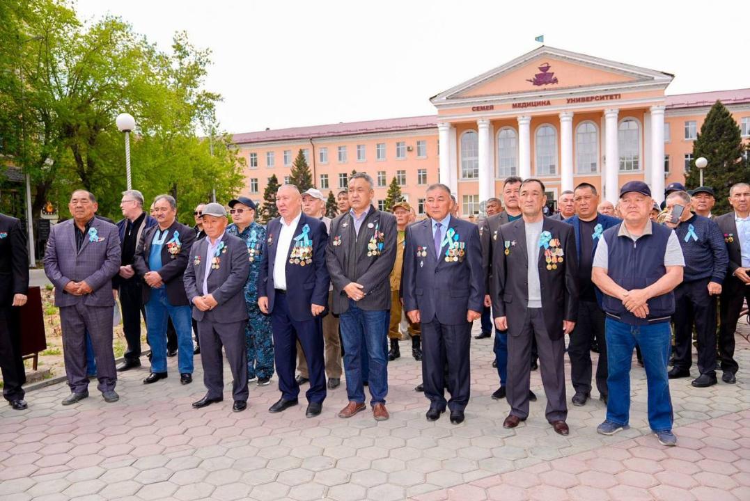 В Семее почтили память воинов-интернационалистов