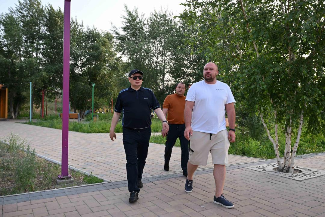 Аким области раскритиковал состояние мест отдыха в Семее и поручил навести порядок