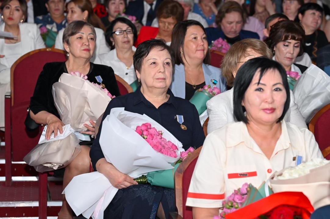 В Семее чествовали медицинских работников