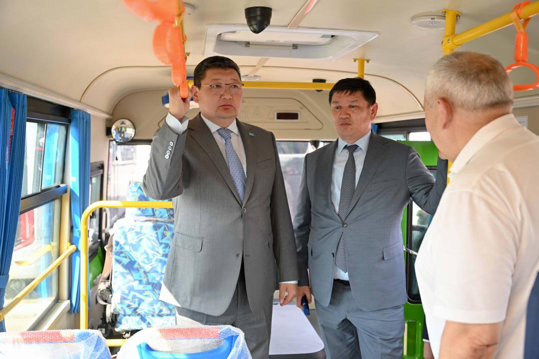 Автопарк областного центра пополнился 44 современными автобусами
