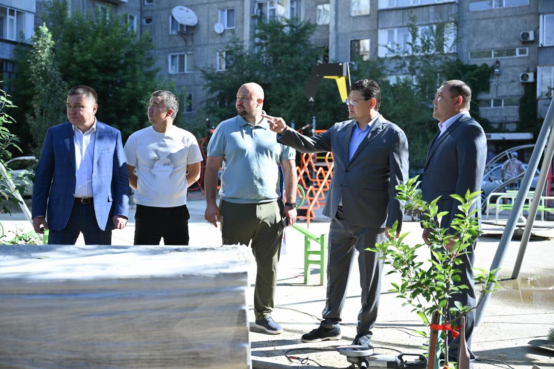 В Семее благоустроят 40 дворов