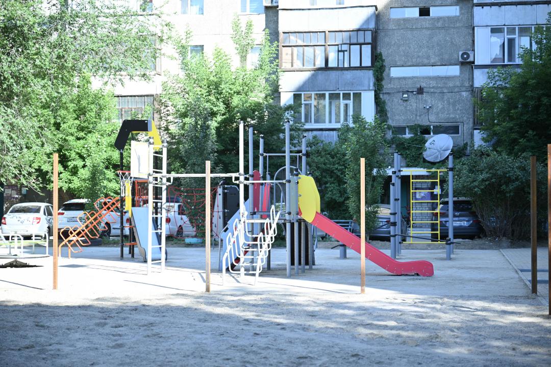 В Семее благоустроят 40 дворов