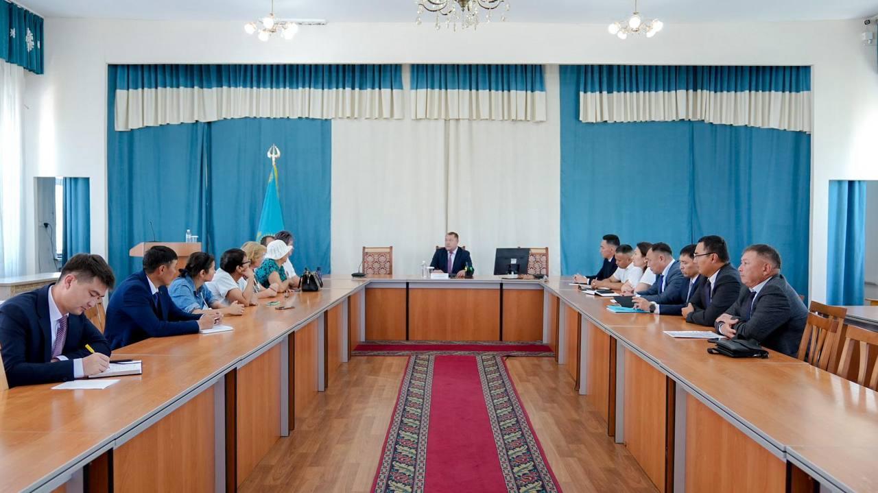 Состоялась встреча руководства города с жителями микрорайона Красный Кордон