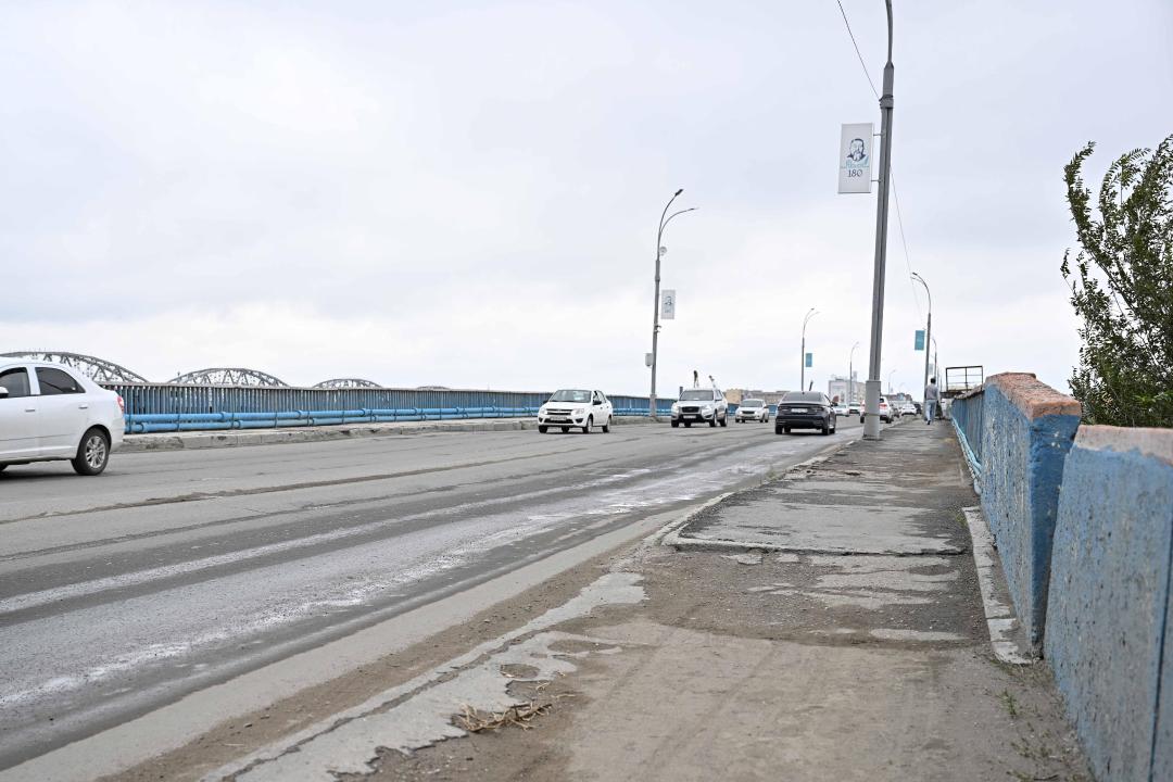 В Семее полностью обновят асфальт на автогужевом (Старом) мосту