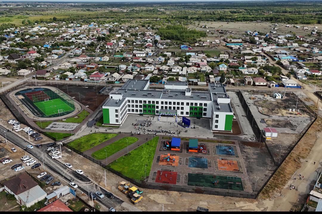 В Семее открылась новая школа на 600 мест
