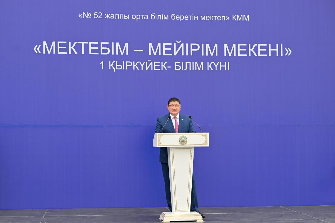 В Семее открылась новая школа на 600 мест