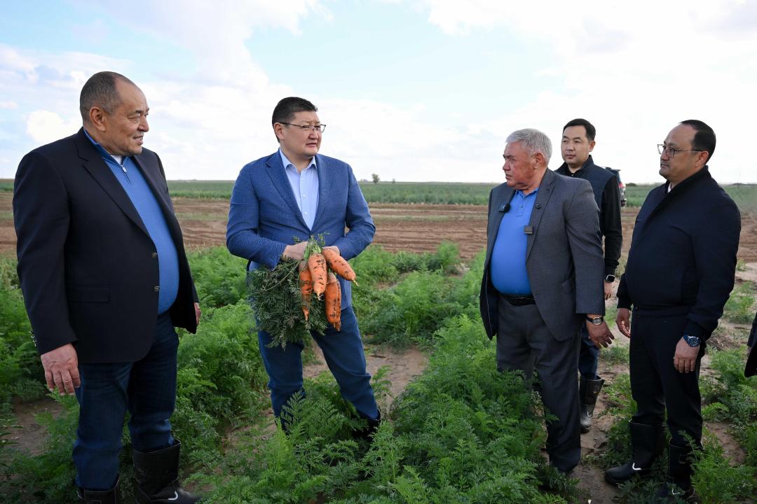 Аким области ознакомился с работой сельхозпредприятия «Агрофирма Приречное»