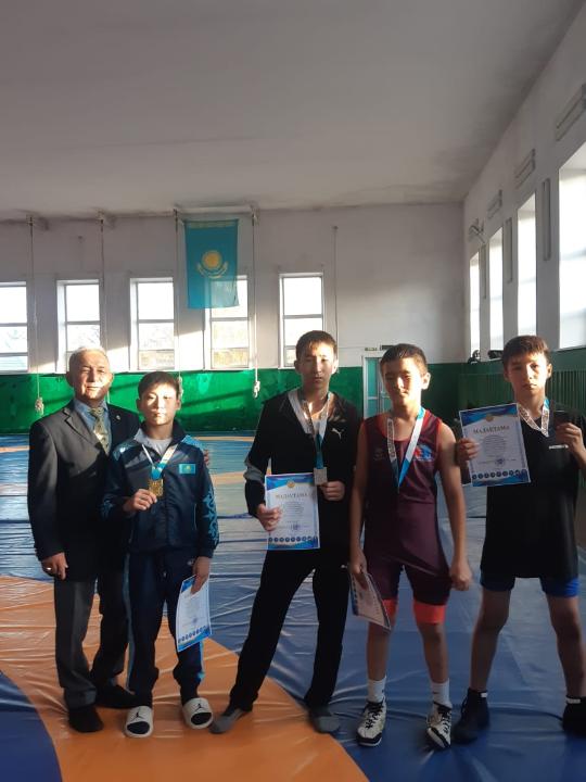 Cостоялся чемпионат города Семей по греко-римской борьбе