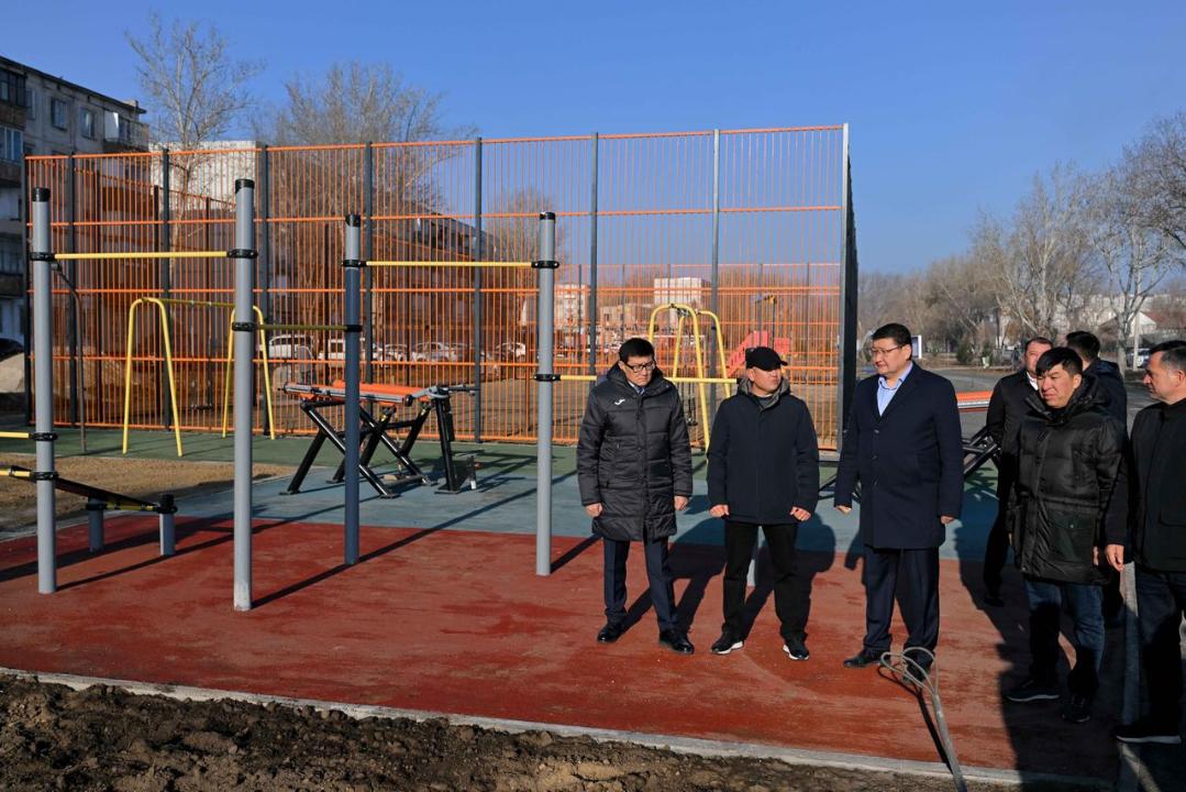 В Семее в микрорайоне «Юность» строится современное общественное пространство