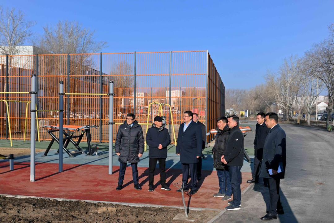 В Семее в микрорайоне «Юность» строится современное общественное пространство