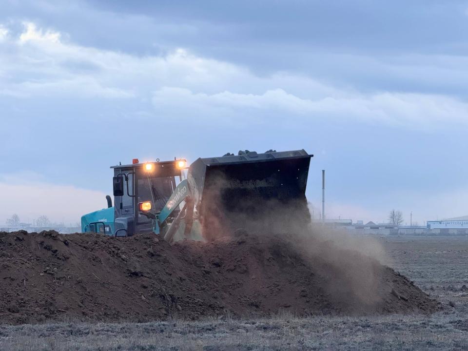 Начались работы по возведению дамбы в посёлке Холодный Ключ