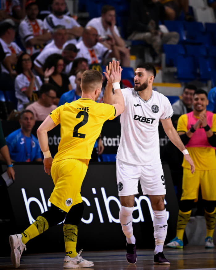  «Семей» вышел в плей-офф Лиги чемпионов УЕФА по футзалу