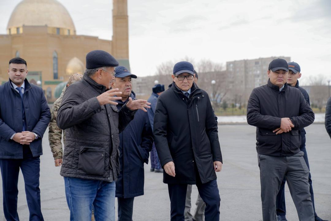 В Семее прошла подготовка специальной техники к зимнему периоду