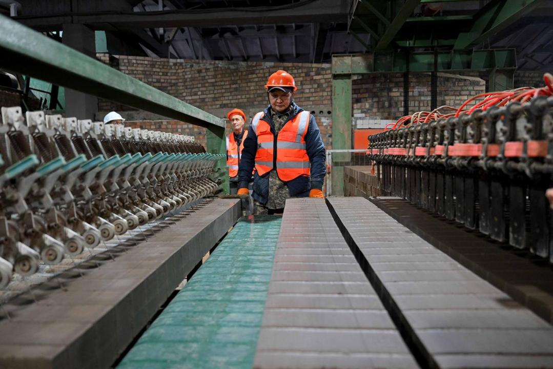 В Бородулихинском районе запущен кирпичный завод