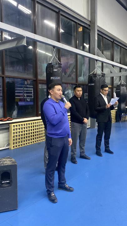 В Семее состоялось открытое первенство города по боксу