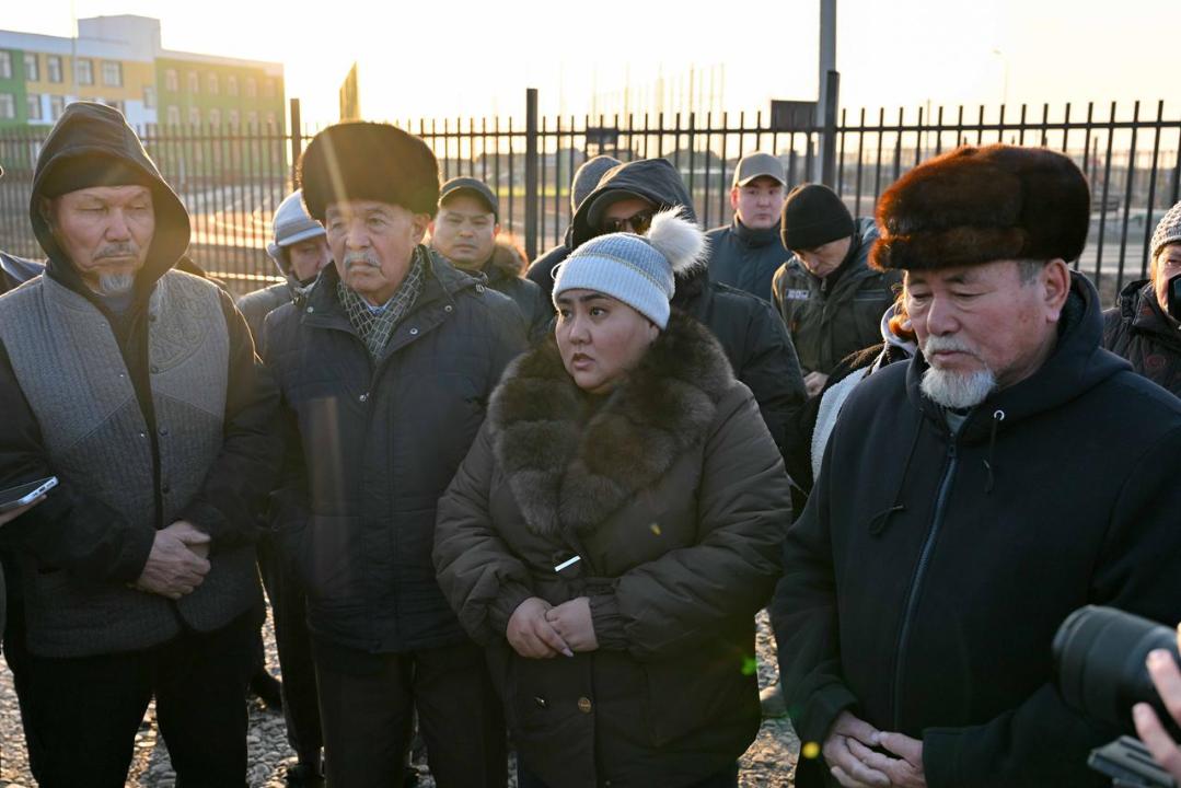 Проблемные вопросы в поселках Водный и Восход будут решаться поэтапно