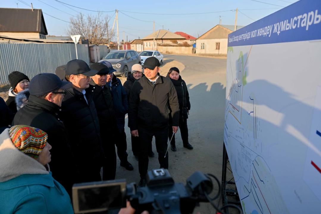 Проблемные вопросы в поселках Водный и Восход будут решаться поэтапно