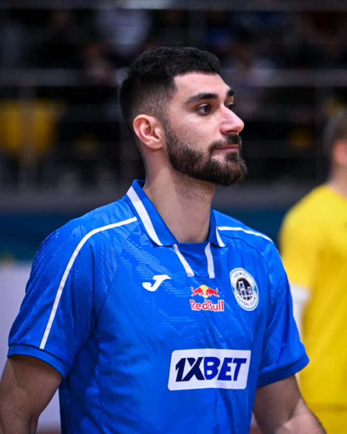 «Семей» дебютировал в обновлённой форме и укрепил лидерство в Чемпионате страны