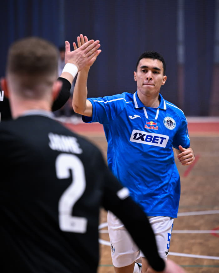 «Семей» дебютировал в обновлённой форме и укрепил лидерство в Чемпионате страны