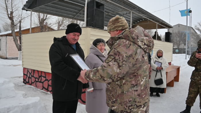 В Семее награждены лучшие солдаты