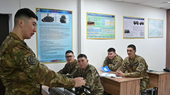 Вчера солдат &ndash; сегодня профессиональный военнослужащий