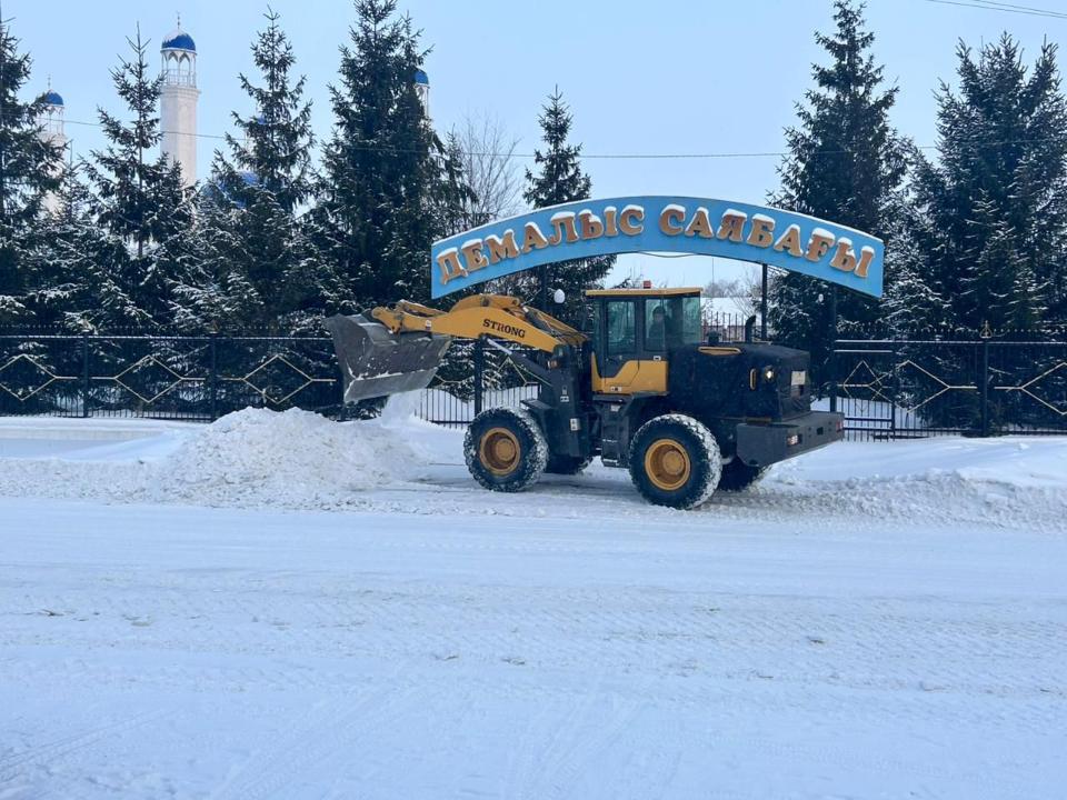 В области на постоянной основе ведётся работы по уборке и вывозке снега