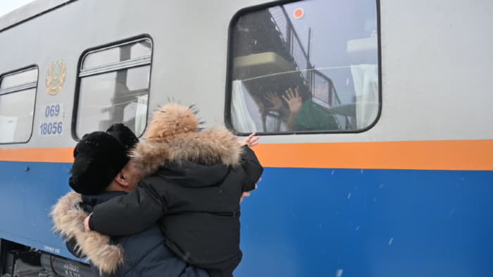 Дети военнослужащих Абайского гарнизона отправились в &laquo;Балдаурен&raquo;