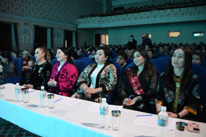 В области Абай женщины-военнослужащие победили  &nbsp;в конкурсе &laquo;Көктем аруы &ndash; <p><img src=