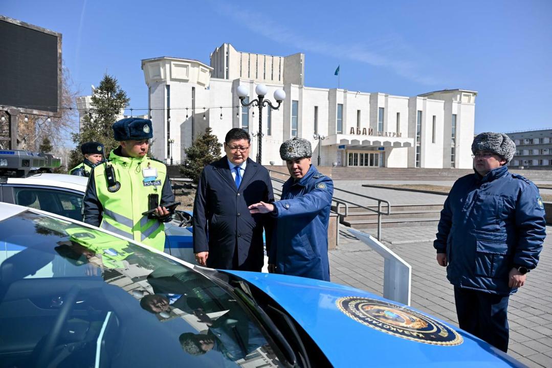 Полицейские области получили 137 служебных автомобилей