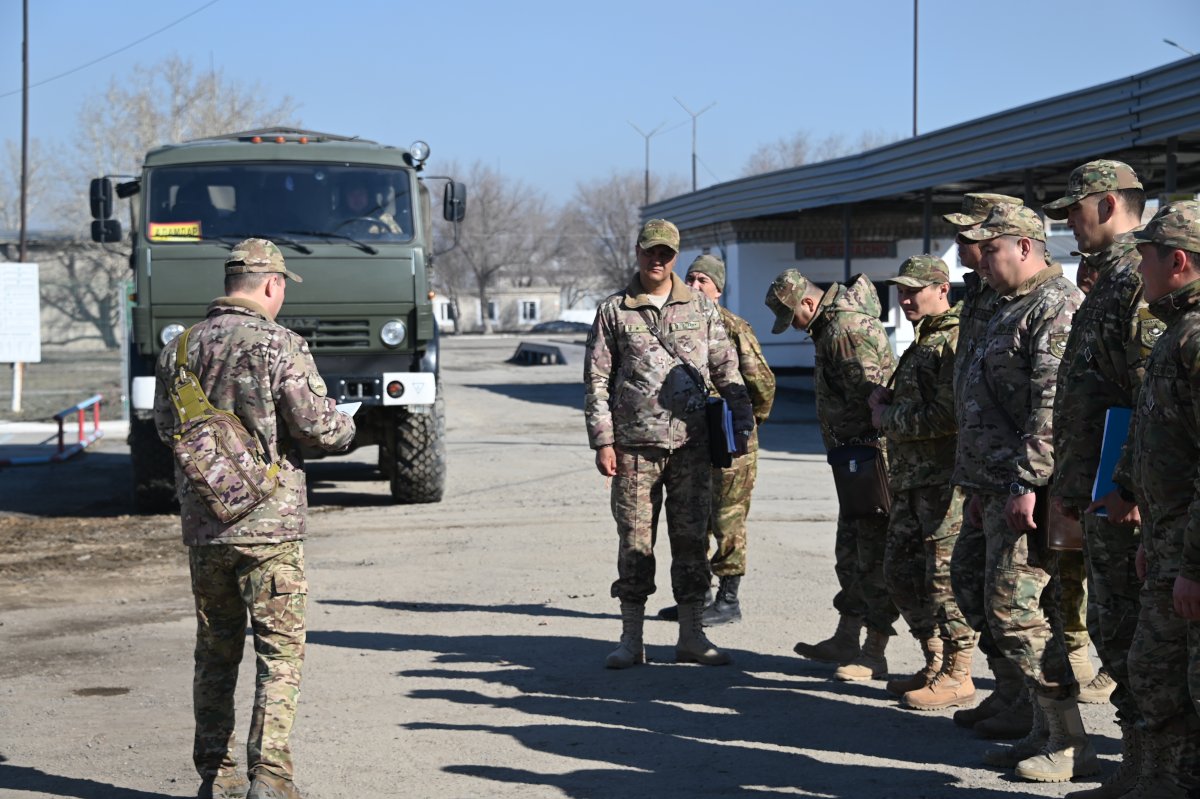 Заместители командиров по вооружению собрались в Семее